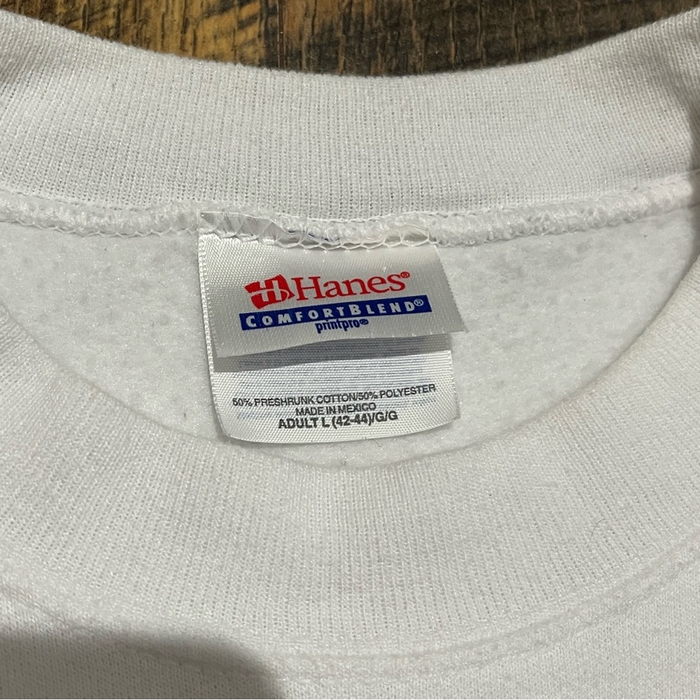 Vintage White Sweater - Picture 2 of 5
